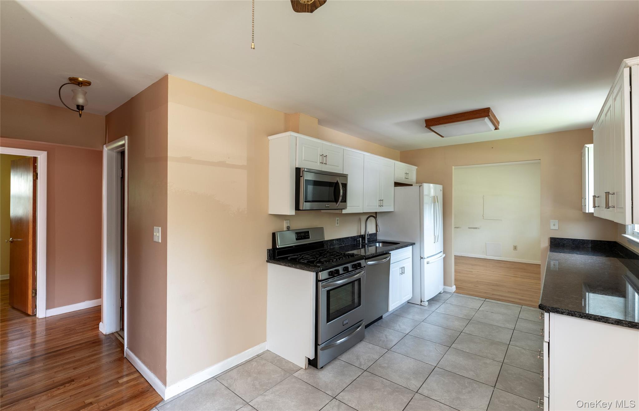 #15 photo, 116 Highway Avenue, Congers , NY 10920