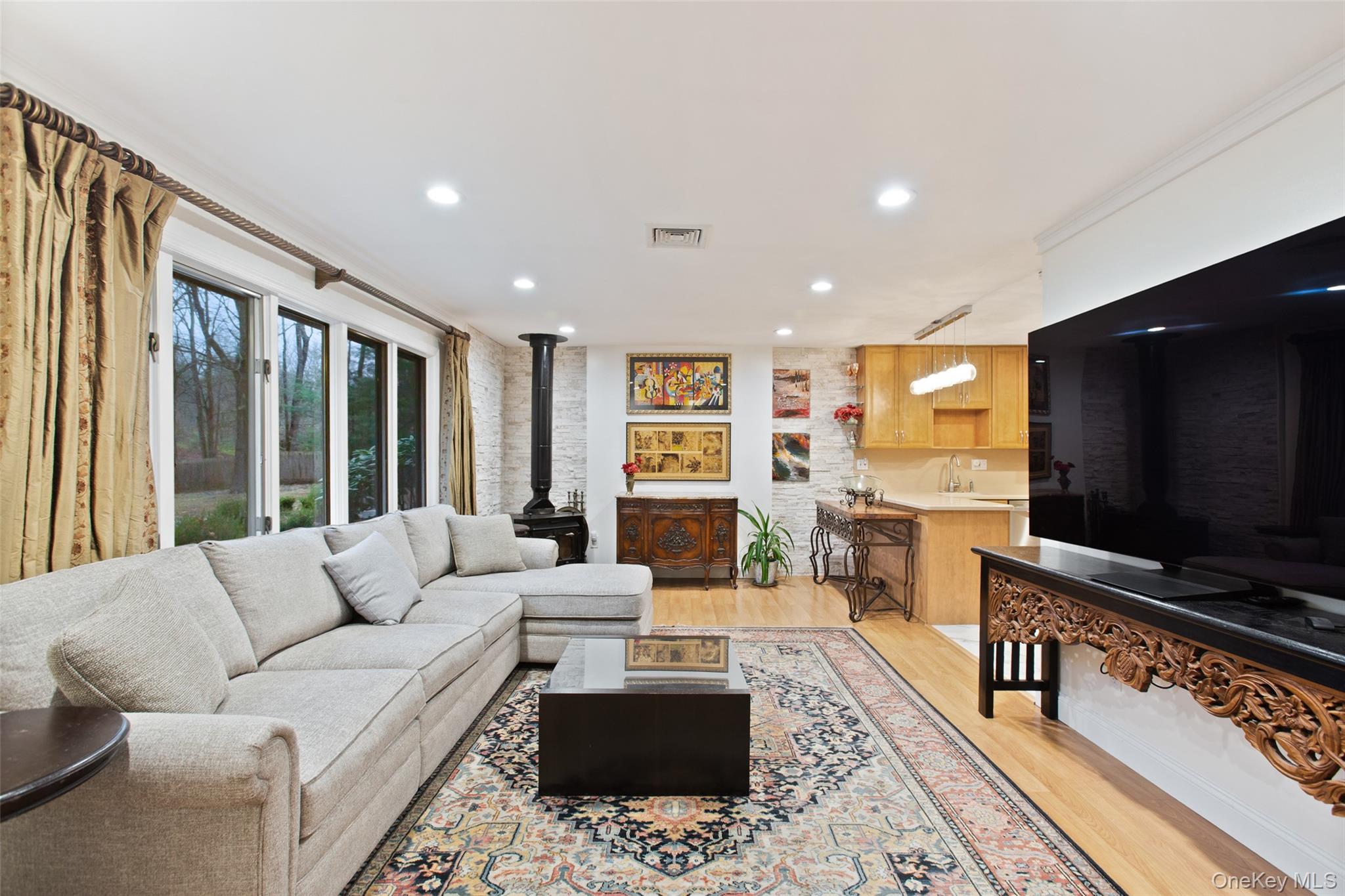 #14 photo, 22 Franklin Drive, Mahopac , NY 10541