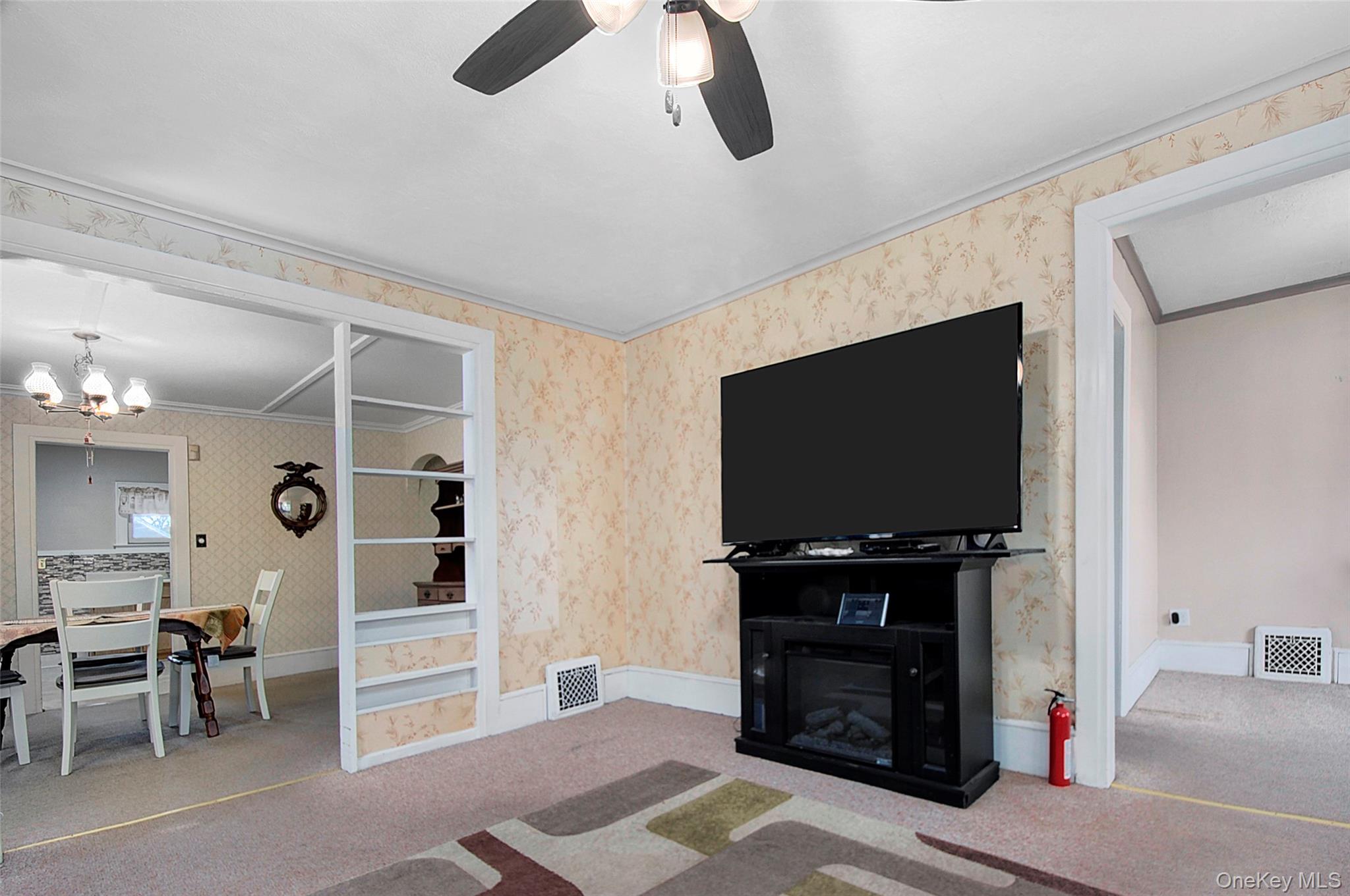 #19 photo, 85 Overocker Road, Poughkeepsie , NY 12603