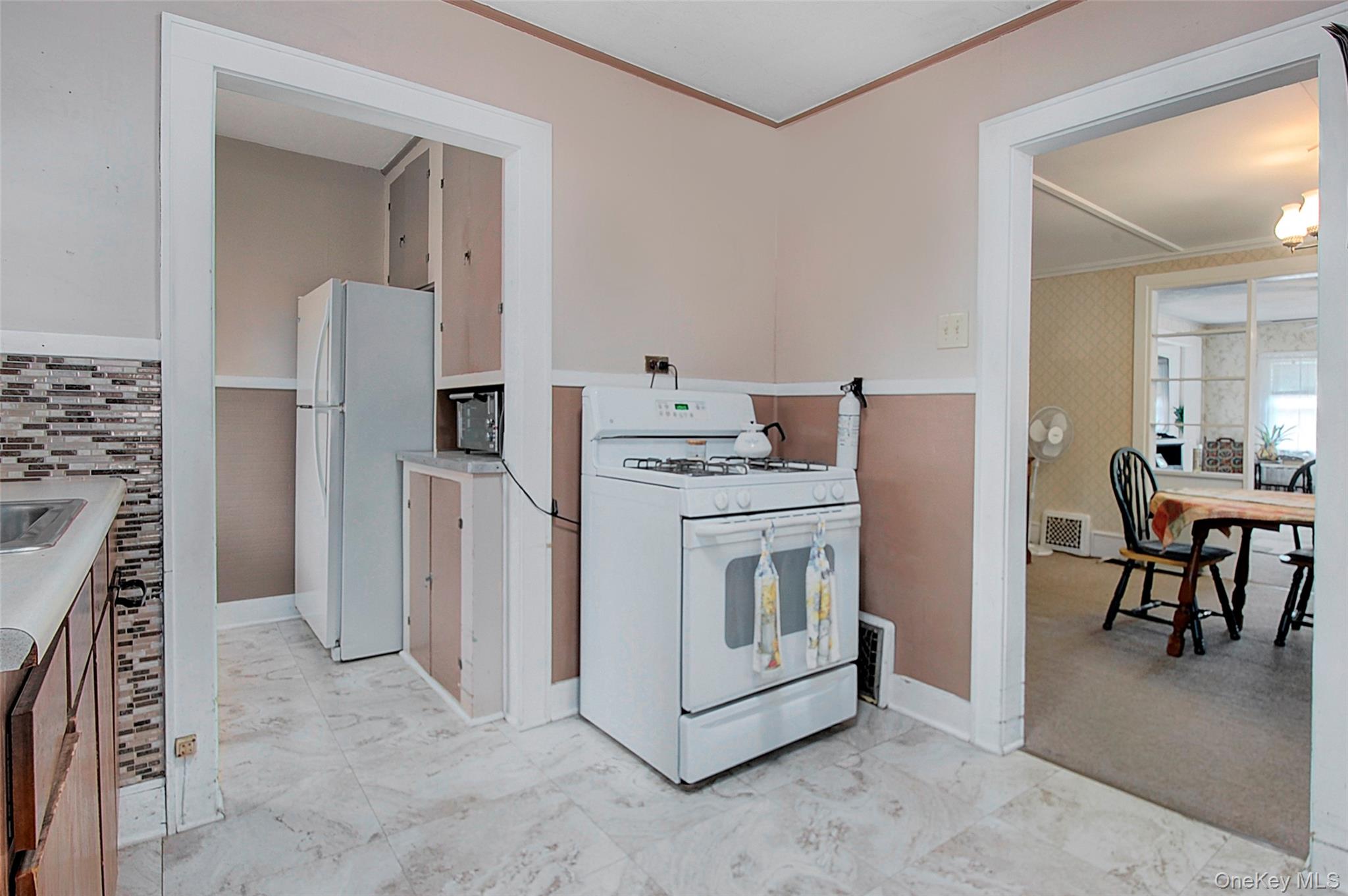 #5 photo, 85 Overocker Road, Poughkeepsie , NY 12603