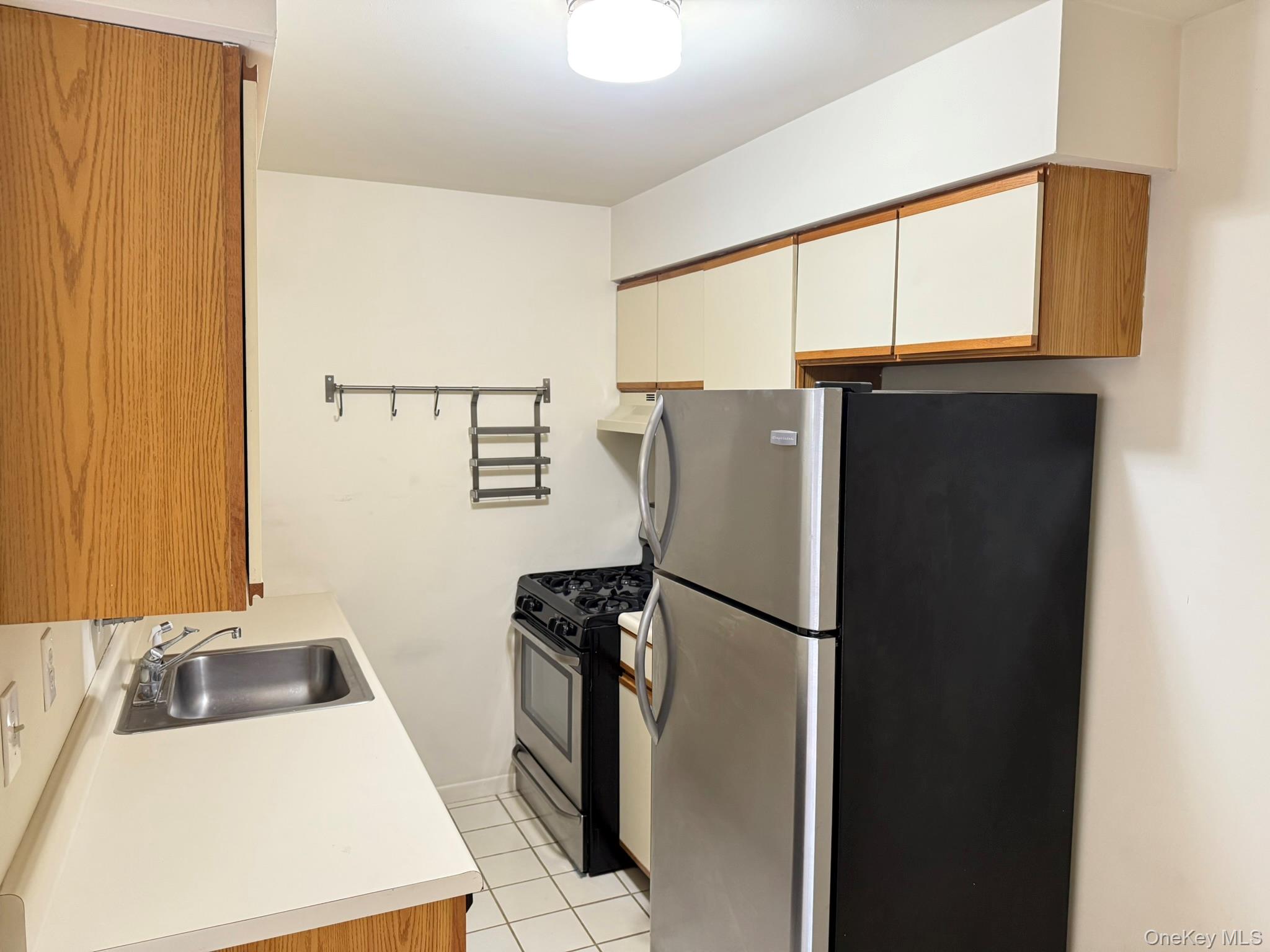 #6 photo, 1 Evan Court, Nanuet , NY 10954