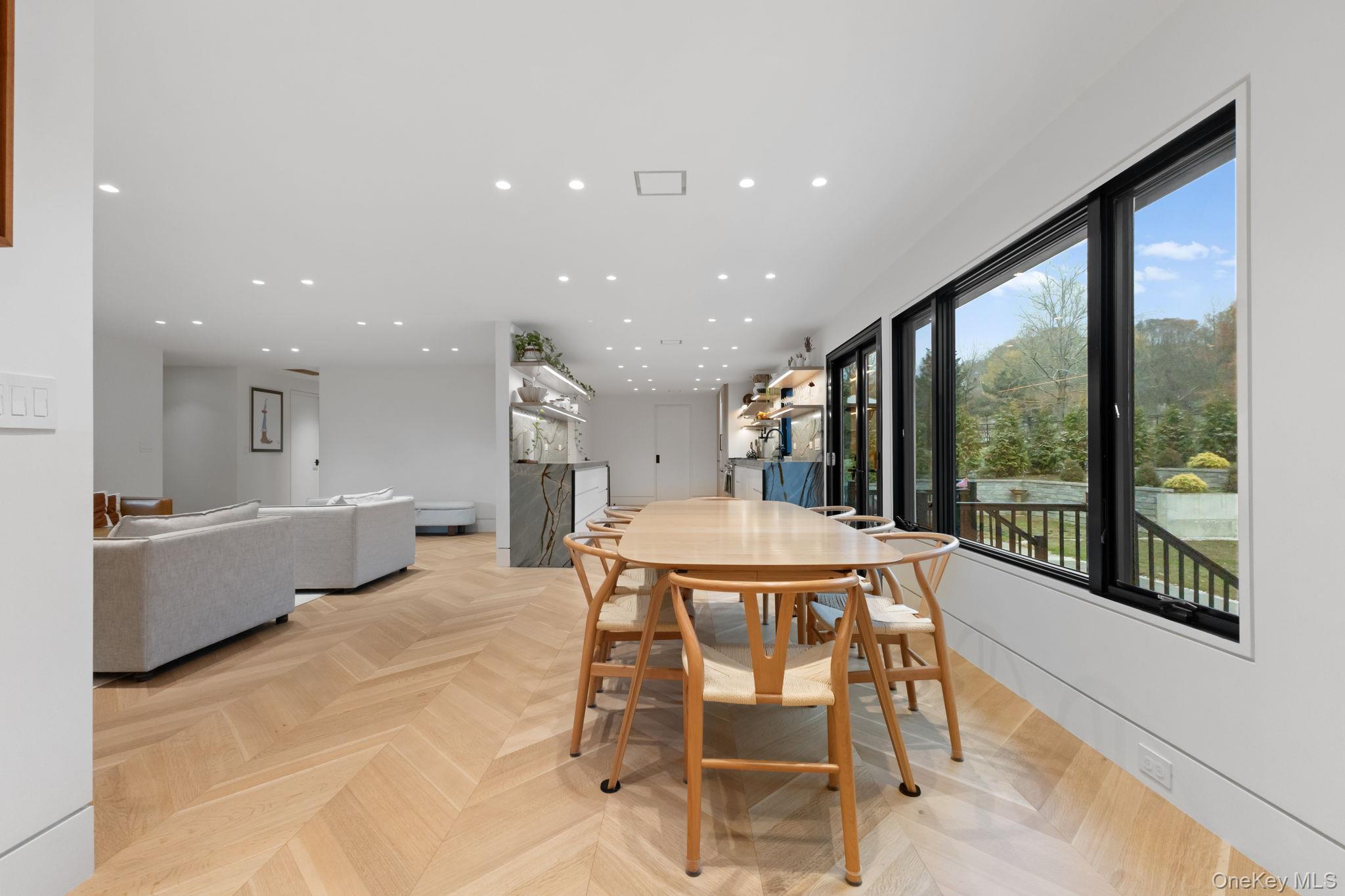 #11 photo, 1824 Morningview Drive, Yorktown Heights , NY 10598