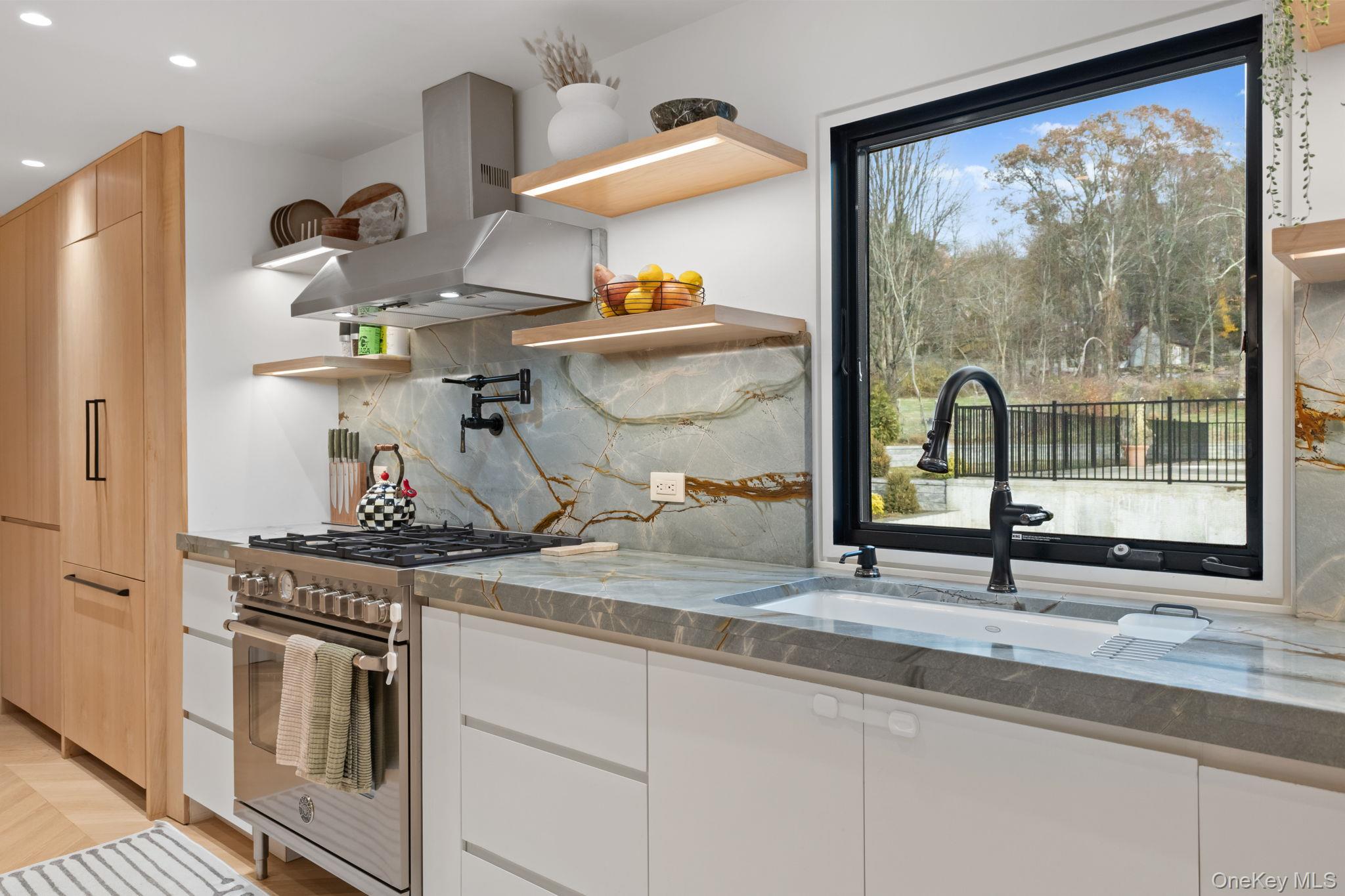 #14 photo, 1824 Morningview Drive, Yorktown Heights , NY 10598