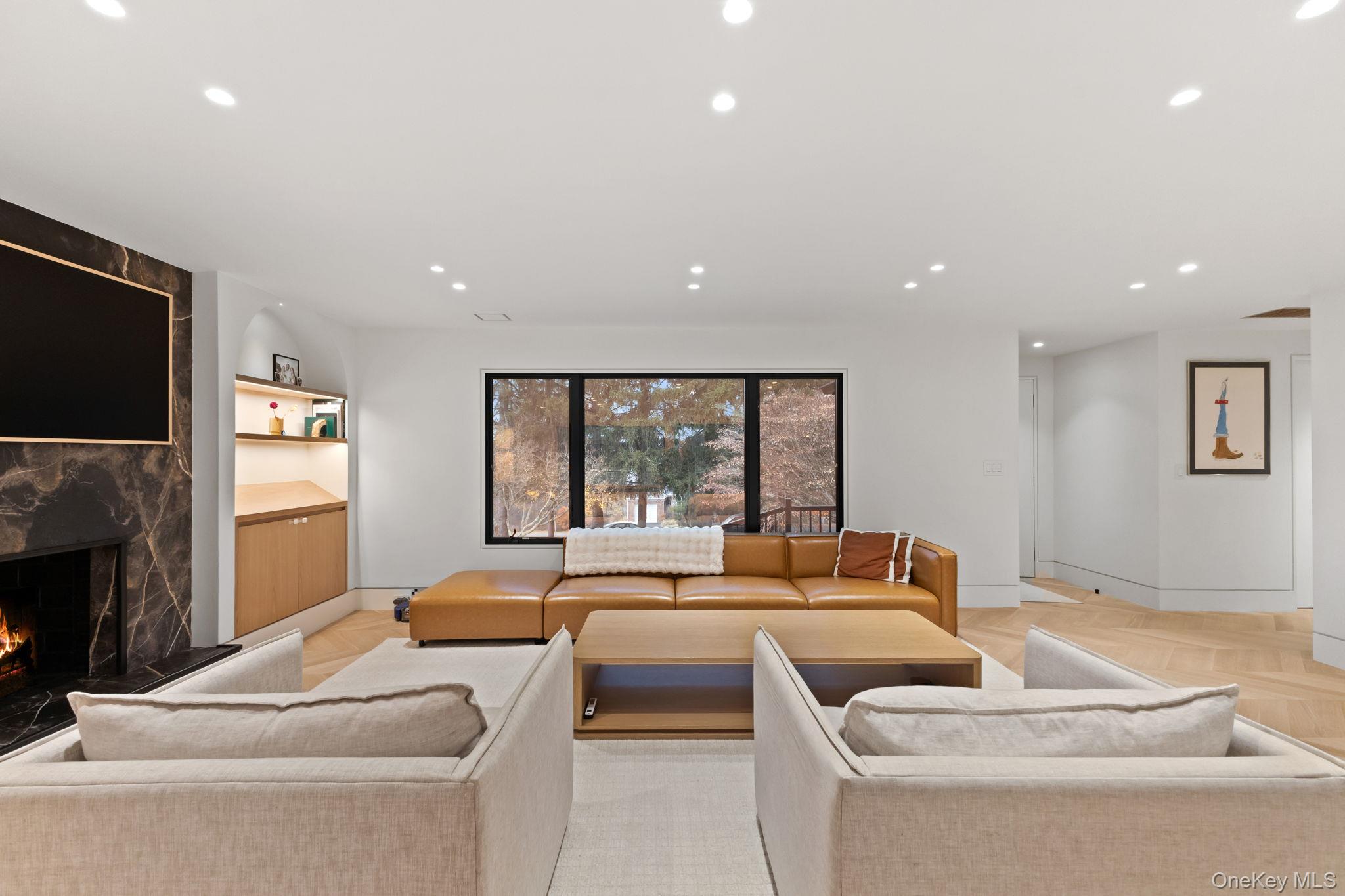 #8 photo, 1824 Morningview Drive, Yorktown Heights , NY 10598