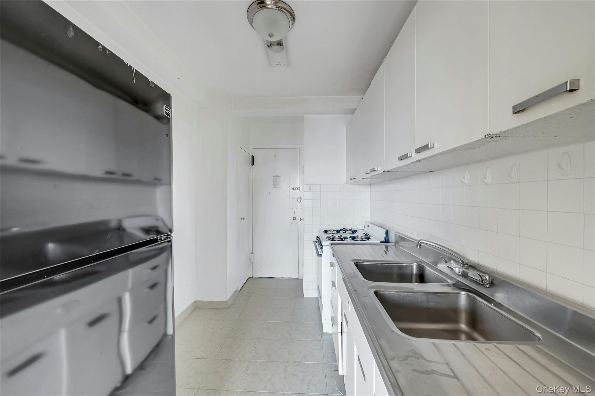 #14 photo, 1 Fordham Hill Oval, Bronx , NY 10468