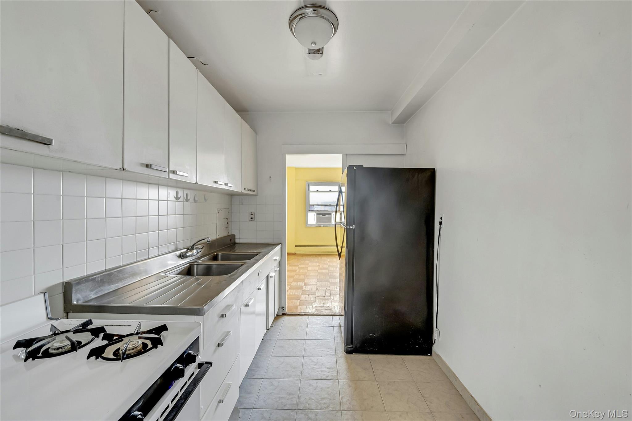 #17 photo, 1 Fordham Hill Oval, Bronx , NY 10468