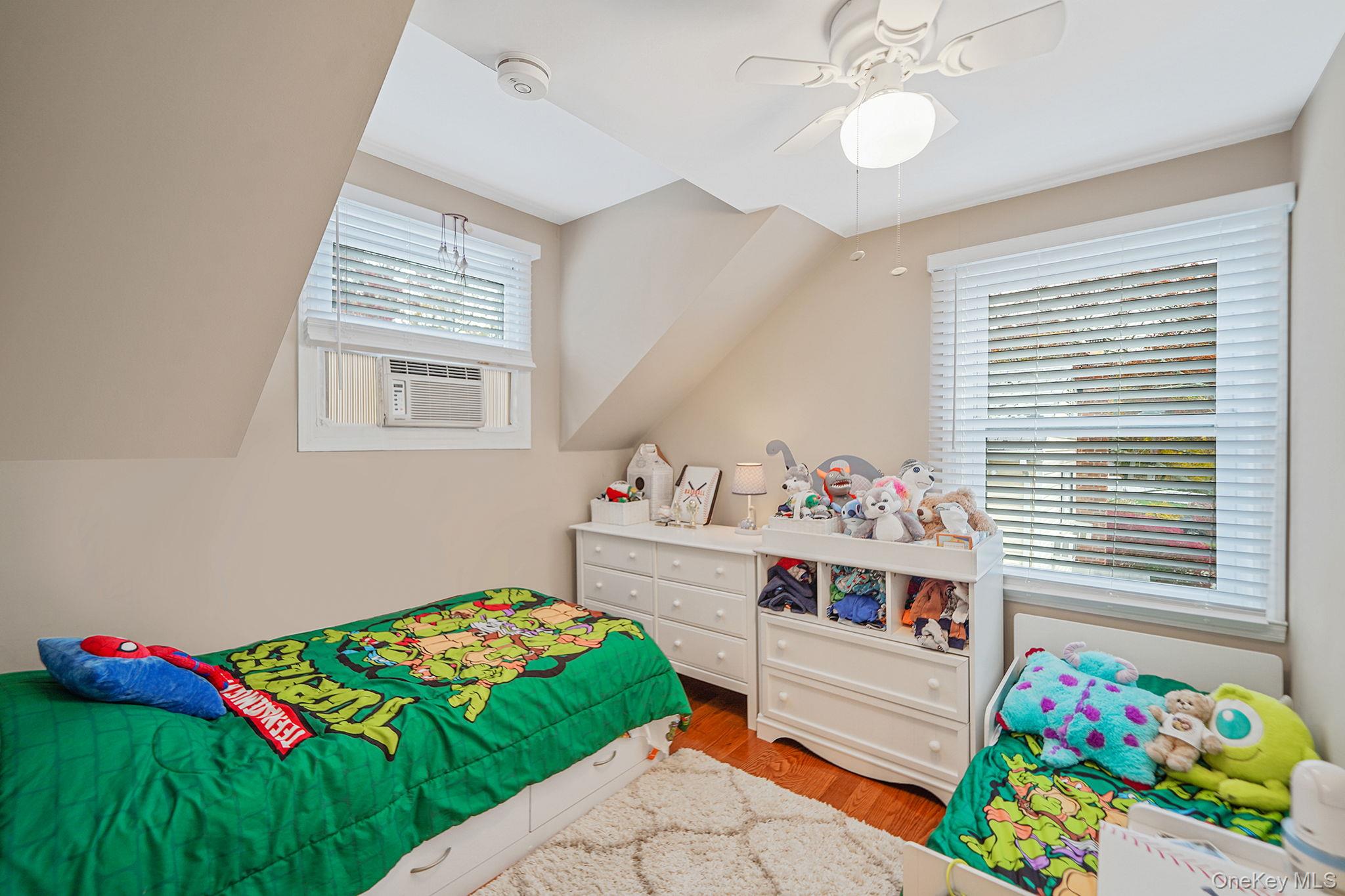 #20 photo, 4 Willow Road, Rocky Point , NY 11778