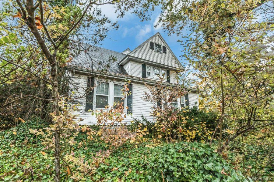 #3 photo, 113 Murray Avenue, Port Washington , NY 11050