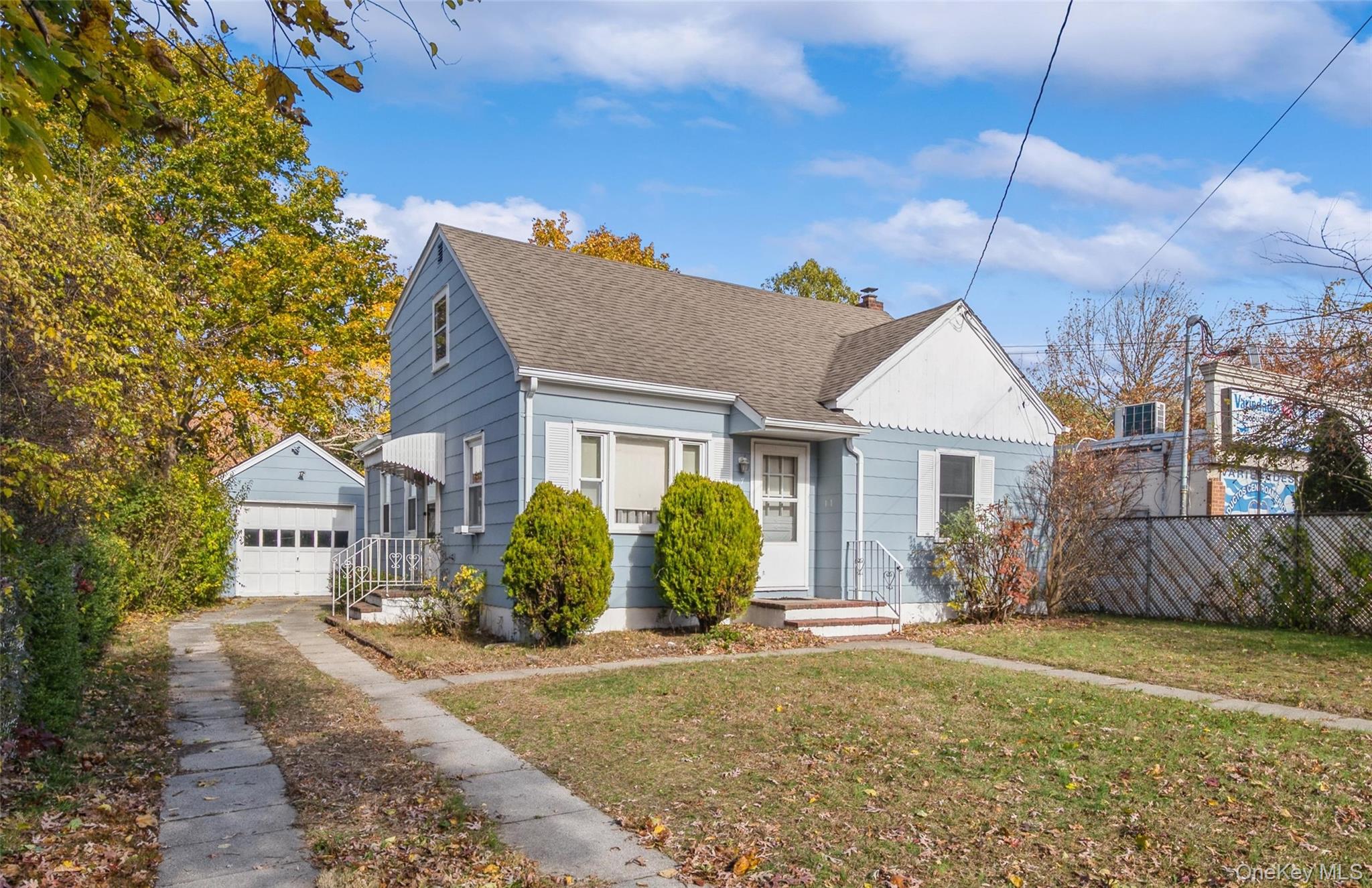 #2 photo, 7 W Bay Shore Road, Bay Shore , NY 11706