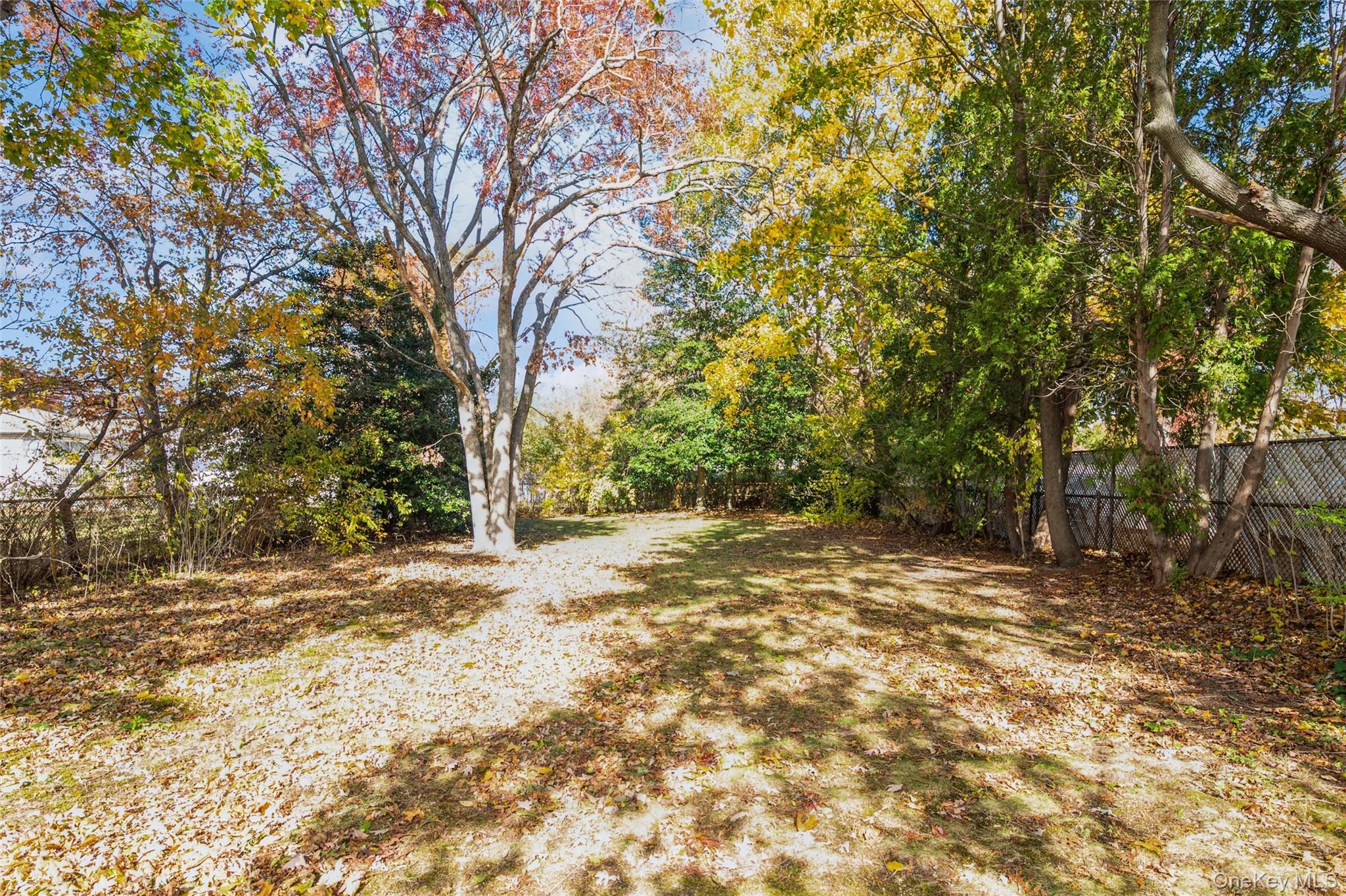 #20 photo, 7 W Bay Shore Road, Bay Shore , NY 11706