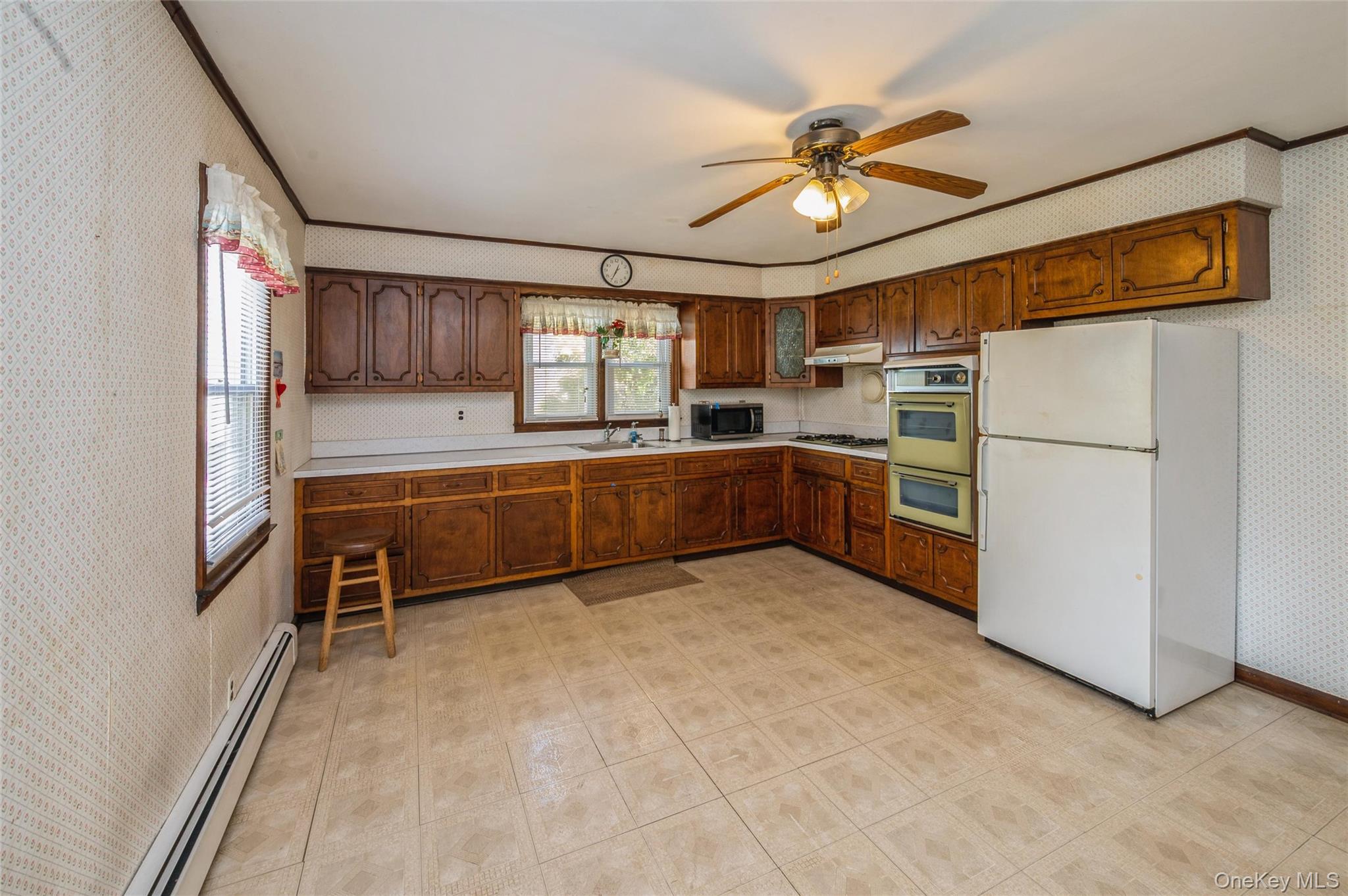 #7 photo, 7 W Bay Shore Road, Bay Shore , NY 11706