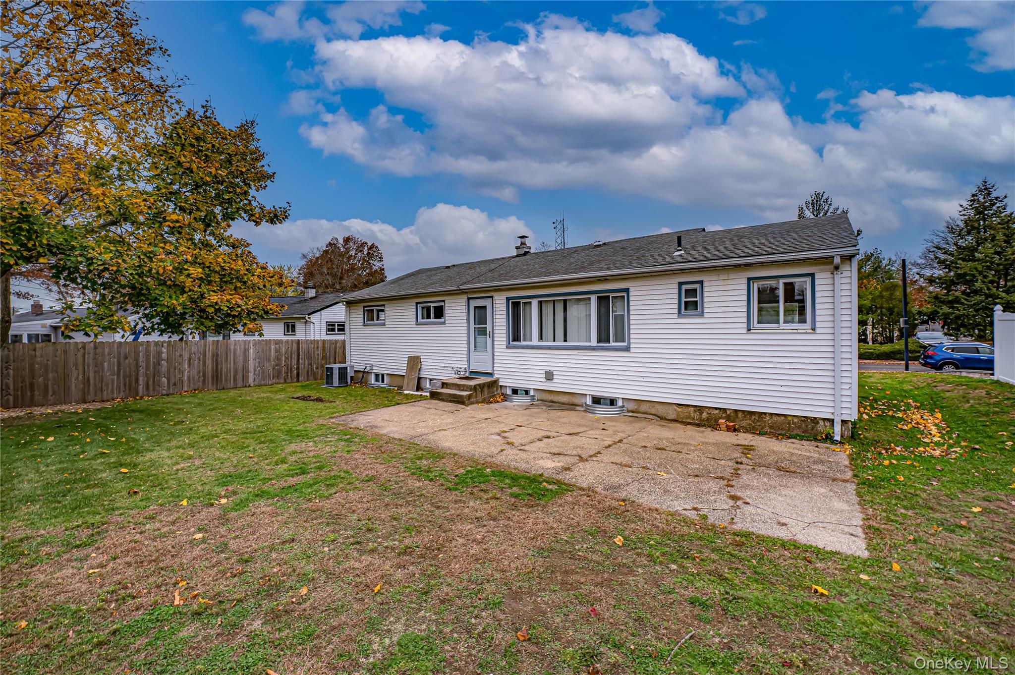 #12 photo, 10 Gerhard Road, Plainview , NY 11803