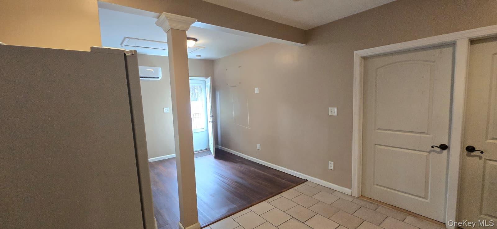 #4 photo, 21 Camp Fire Lane, Coram , NY 11727