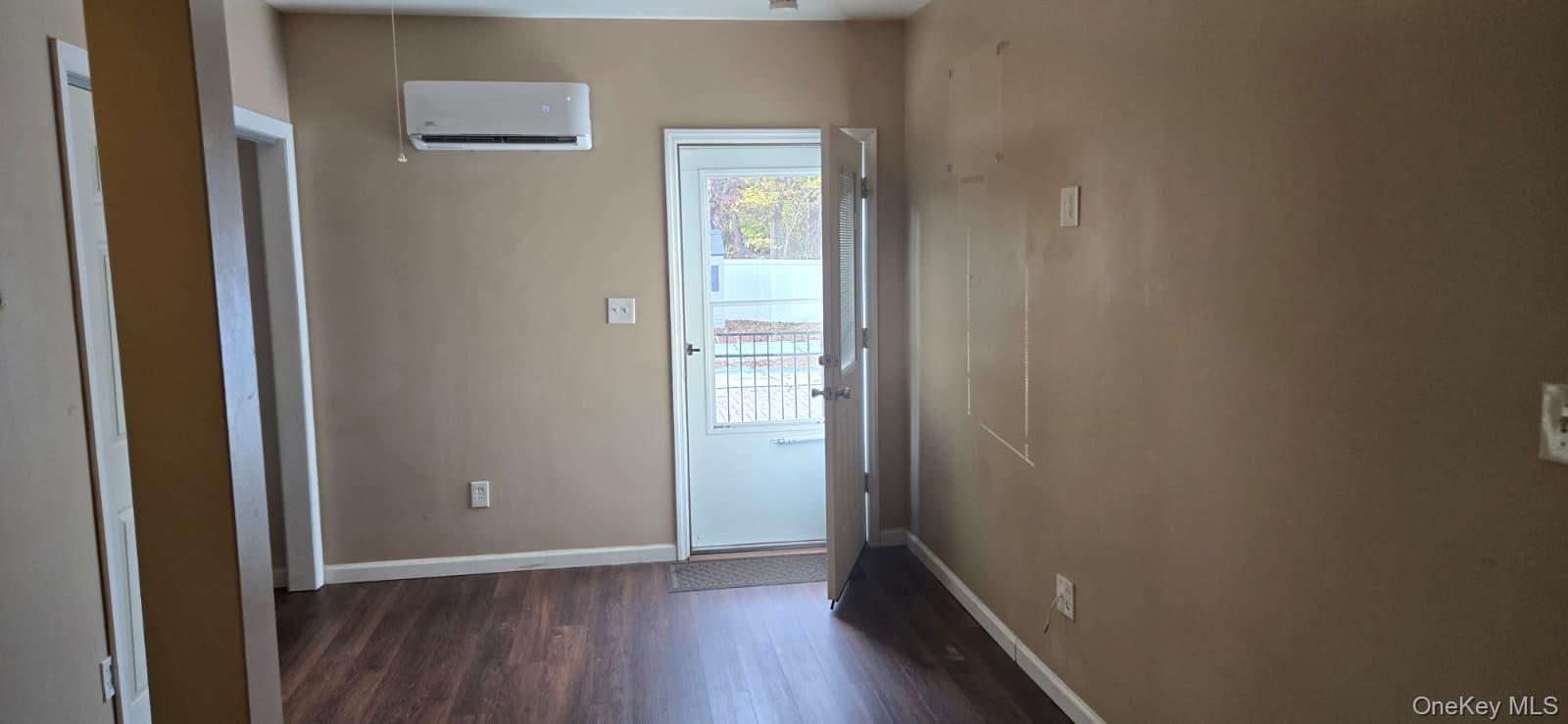 #6 photo, 21 Camp Fire Lane, Coram , NY 11727