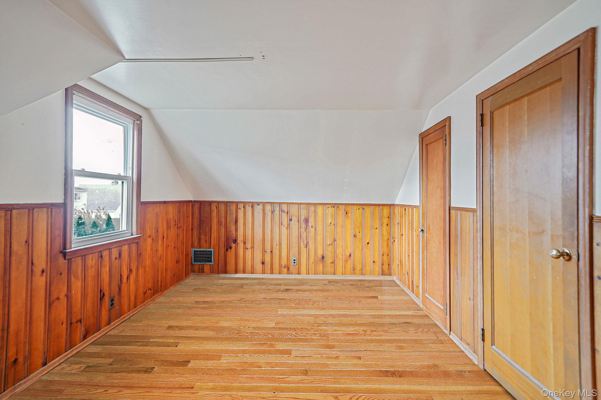 #11 photo, 15 Berkshire Road, Merrick , NY 11566