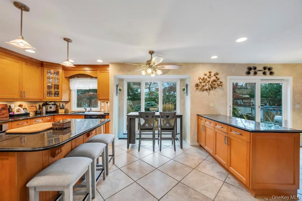 #16 photo, 9 Kimberly Avenue Avenue, サフォーク郡 Farmingville , NY 11738