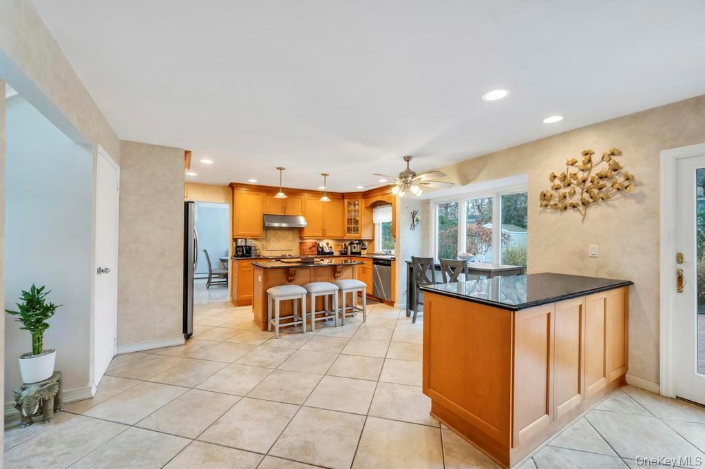 #17 photo, 9 Kimberly Avenue Avenue, サフォーク郡 Farmingville , NY 11738