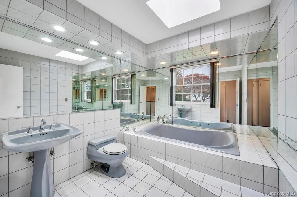 #33 photo, 9 Kimberly Avenue Avenue, サフォーク郡 Farmingville , NY 11738