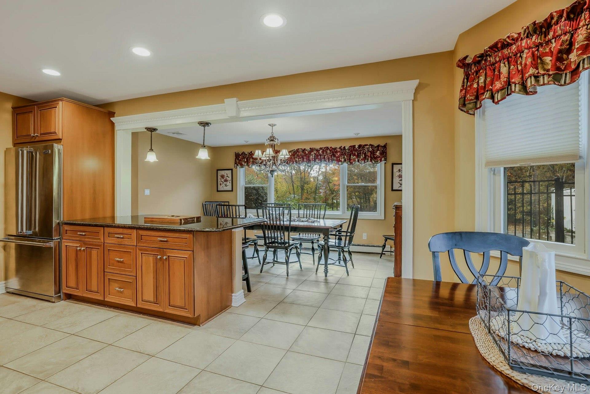 #11 photo, 89 Walnut Street, Lake Grove , NY 11755