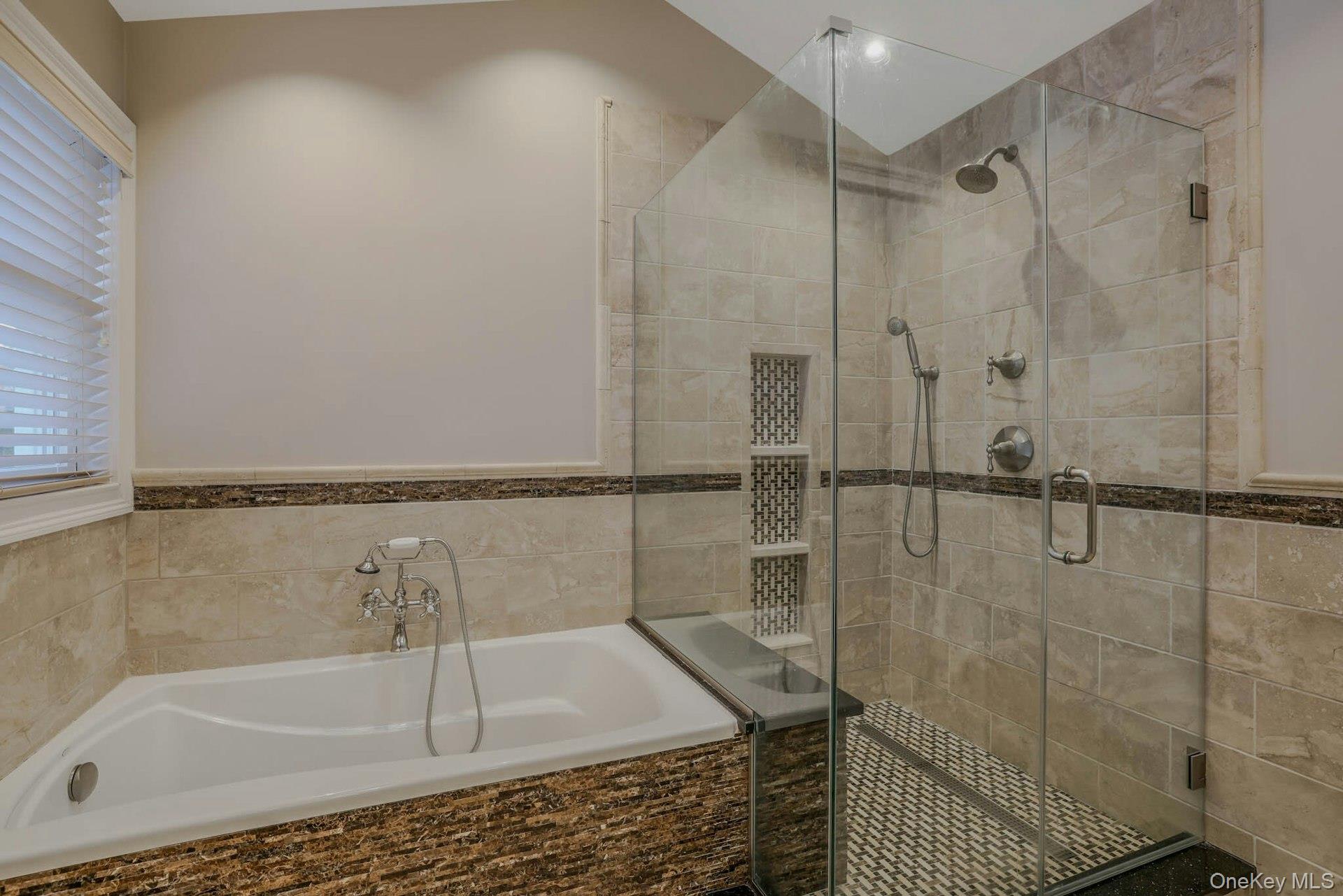 #18 photo, 89 Walnut Street, Lake Grove , NY 11755