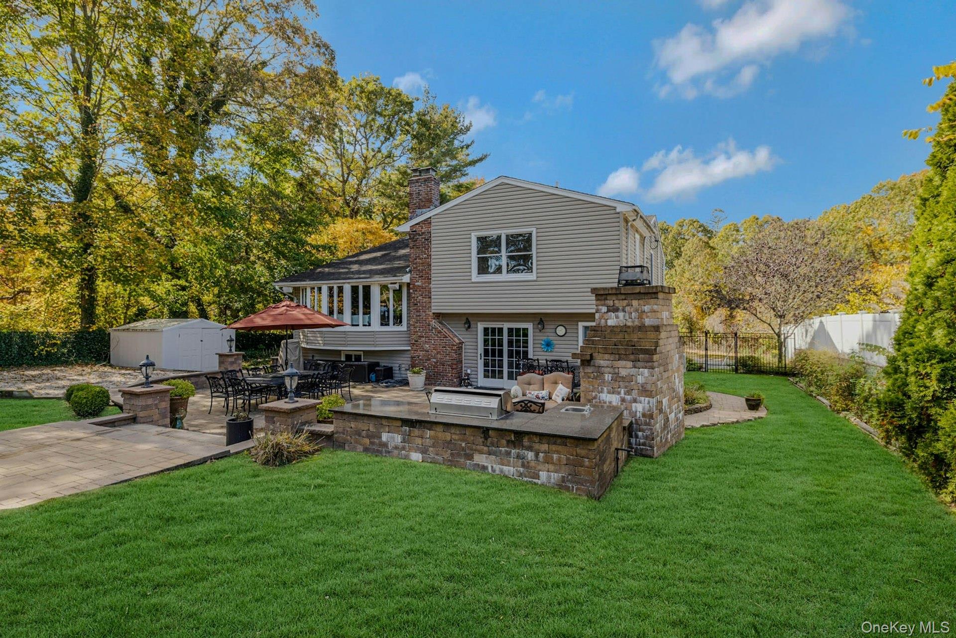 #28 photo, 89 Walnut Street, Lake Grove , NY 11755