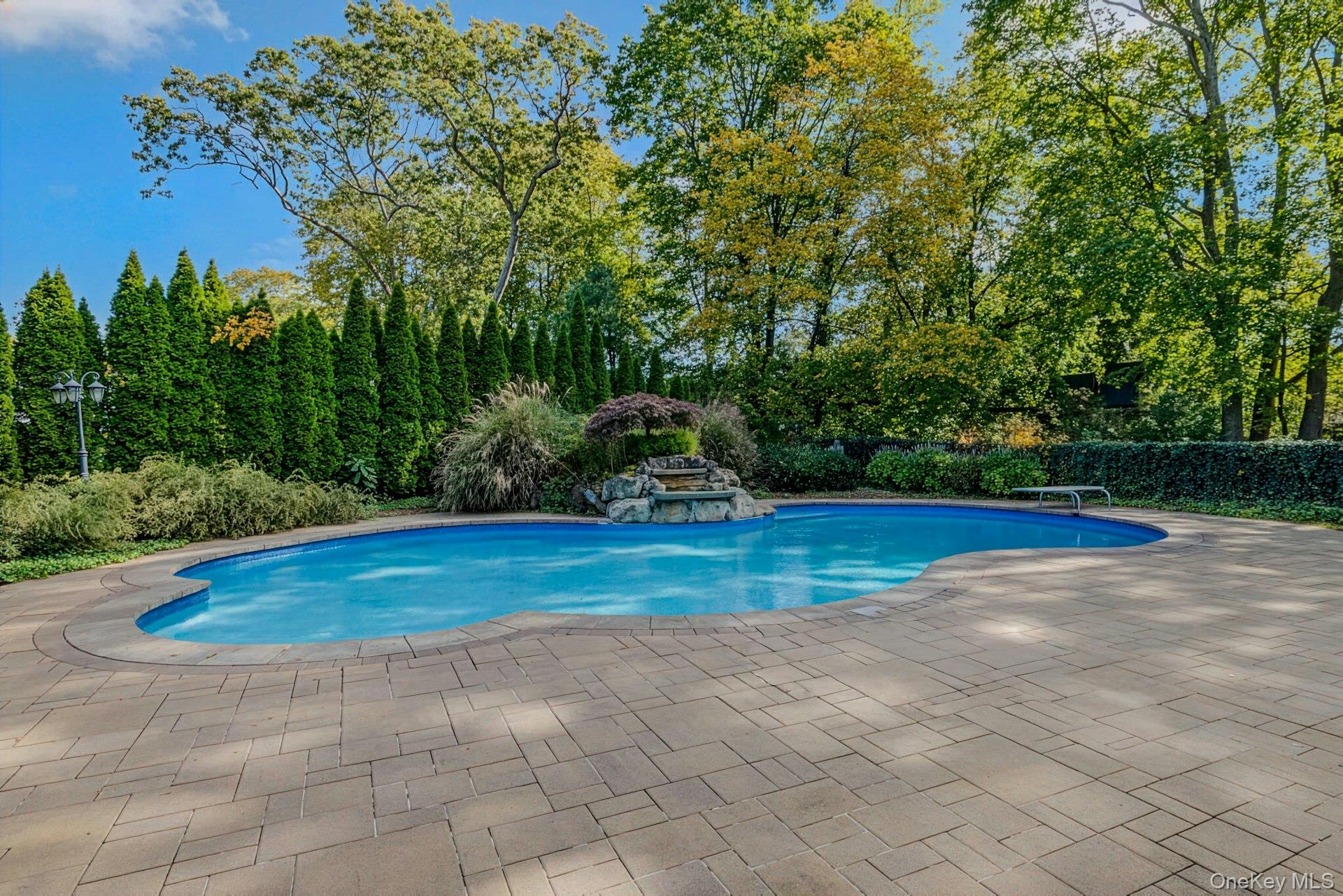 #32 photo, 89 Walnut Street, Lake Grove , NY 11755