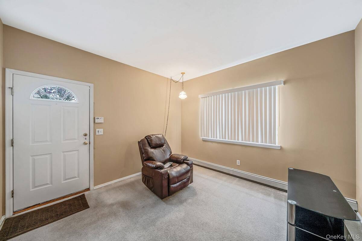 #20 photo, 1 Monaco Court, サフォーク郡 Ronkonkoma , NY 11779