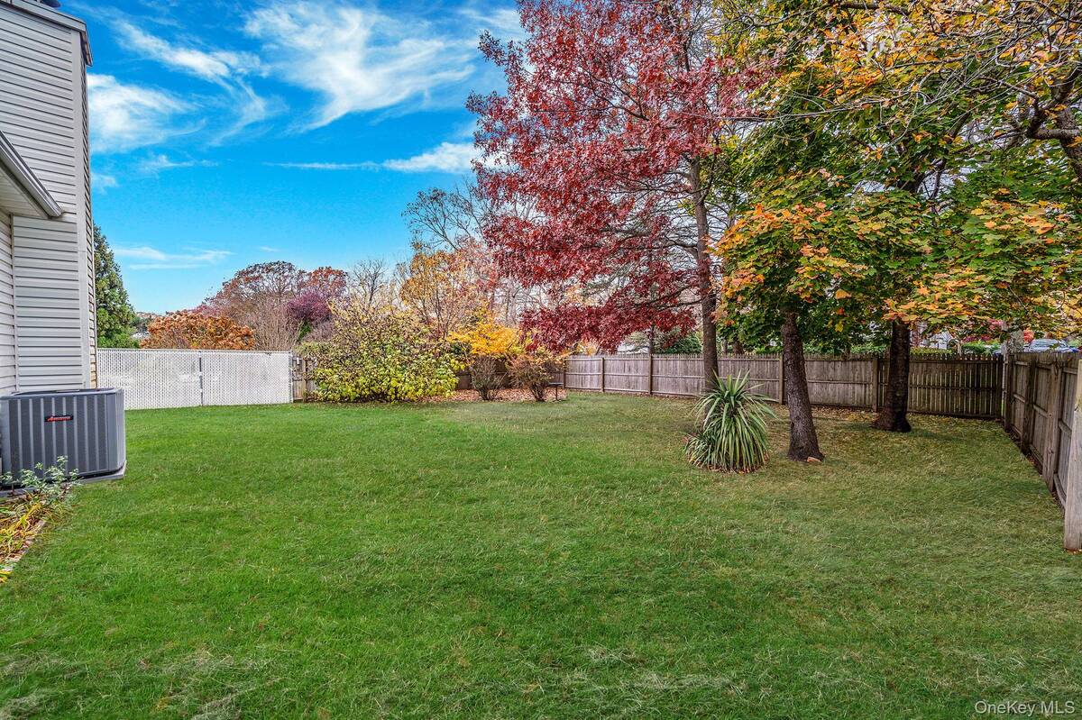 #30 photo, 1 Monaco Court, サフォーク郡 Ronkonkoma , NY 11779