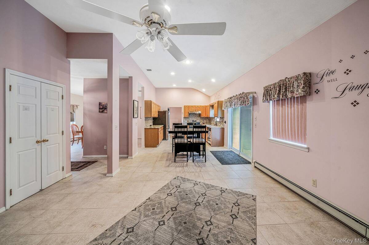 #8 photo, 1 Monaco Court, サフォーク郡 Ronkonkoma , NY 11779