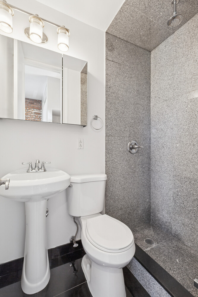 #7 photo, 119 CHRISTOPHER Street, West Village , NY 10014