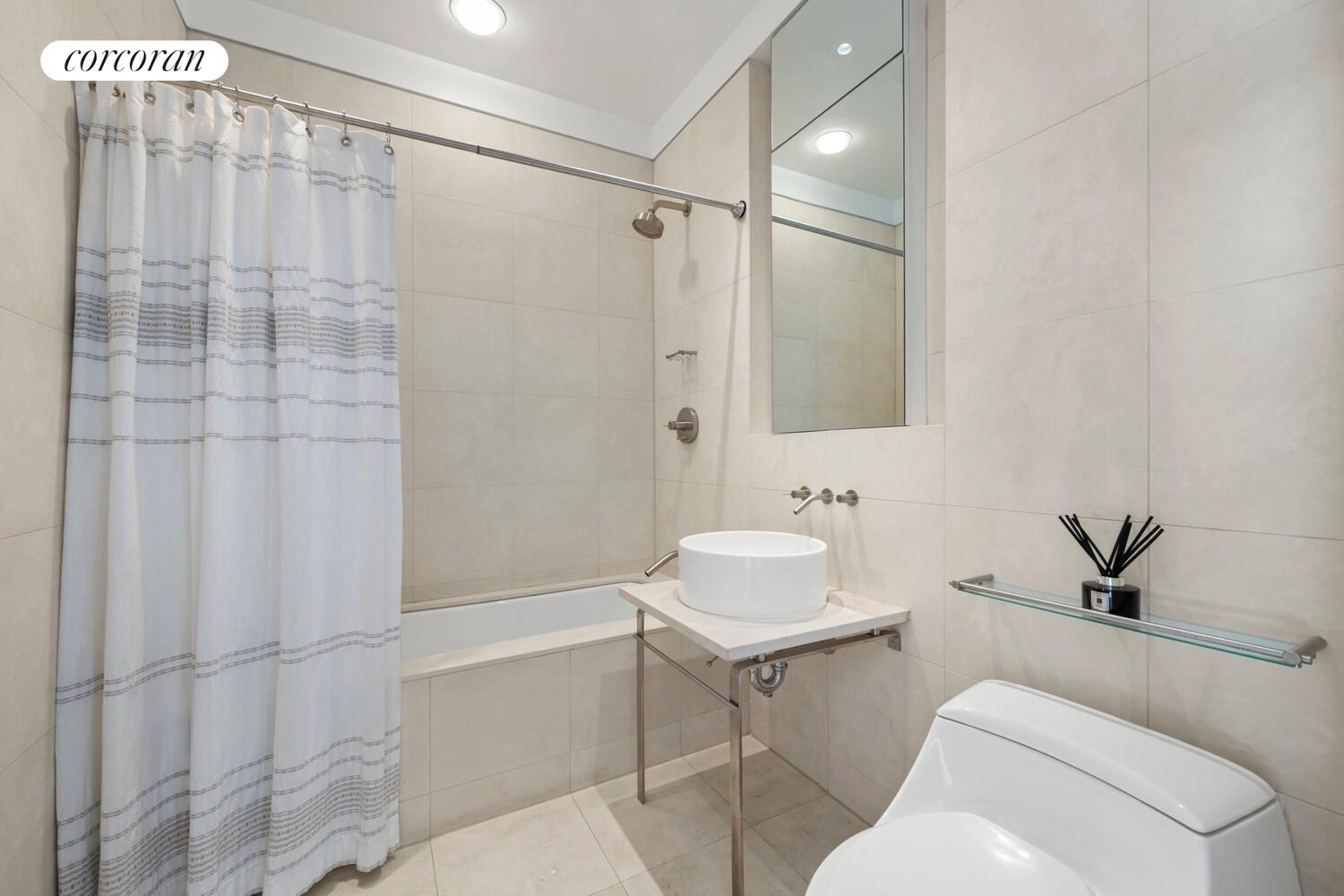 #13 photo, 52 THOMAS Street, Tribeca , NY 10013