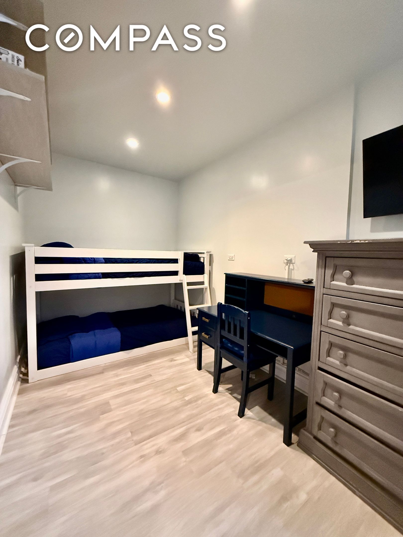 #7 photo, New York City, Hudson Heights , NY 10033