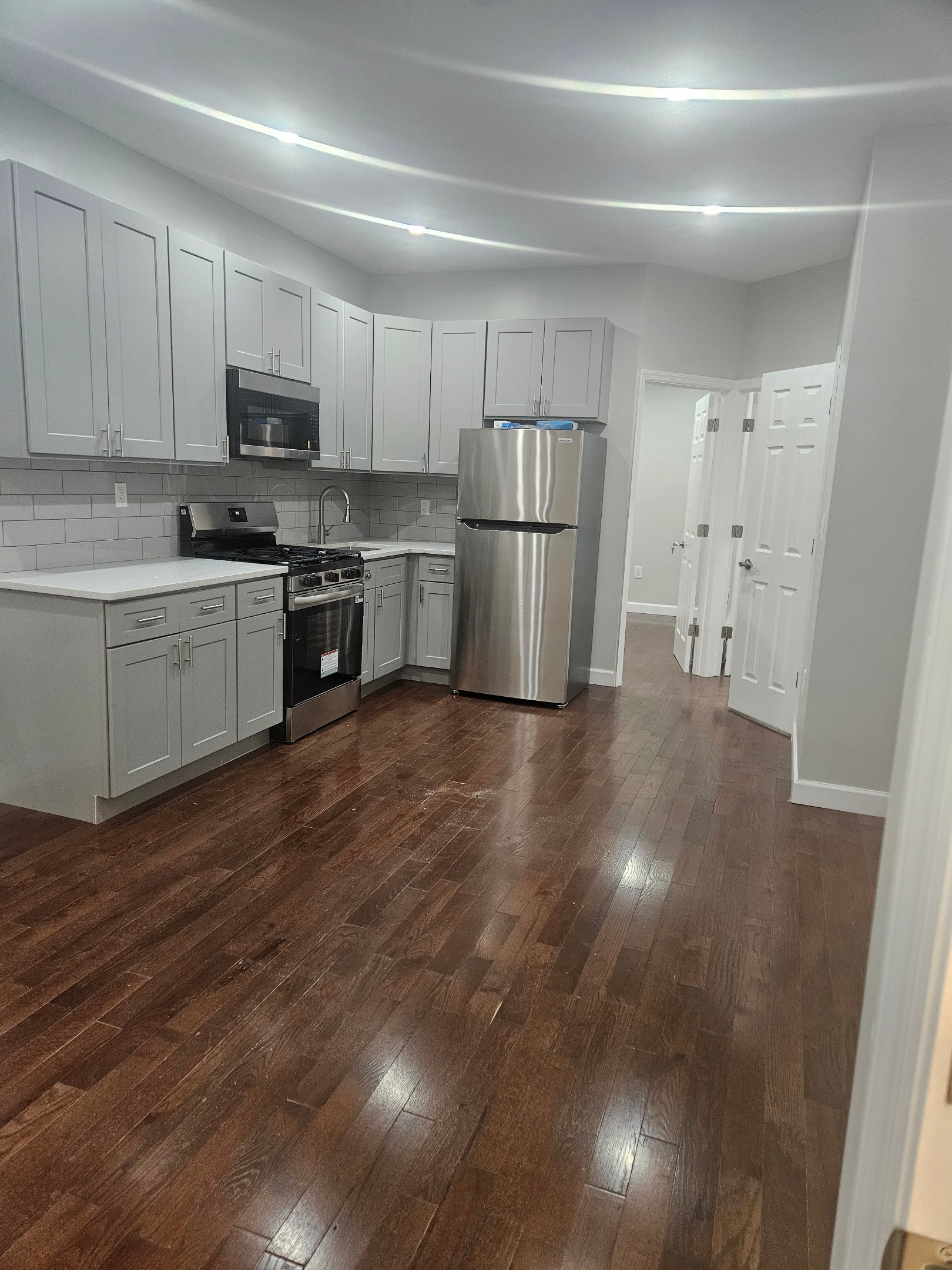 #9 photo, 94-19 116th Street, কুইন্‌স Richmond Hill , NY 11419