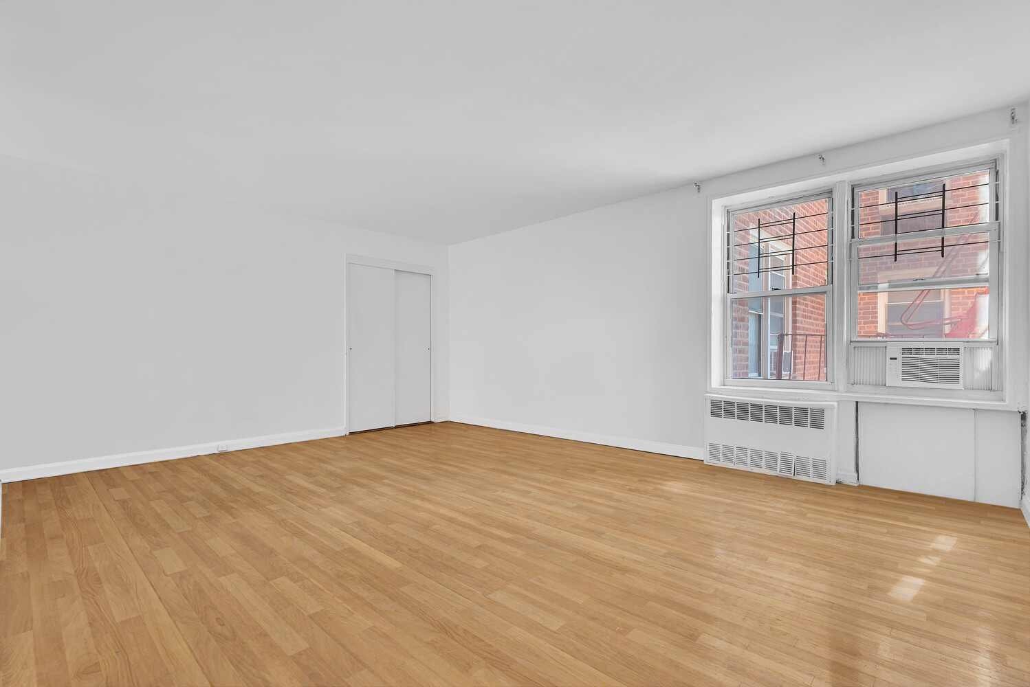 #5 photo, 2626 HOMECREST Avenue, Sheepshead Bay , NY 11235