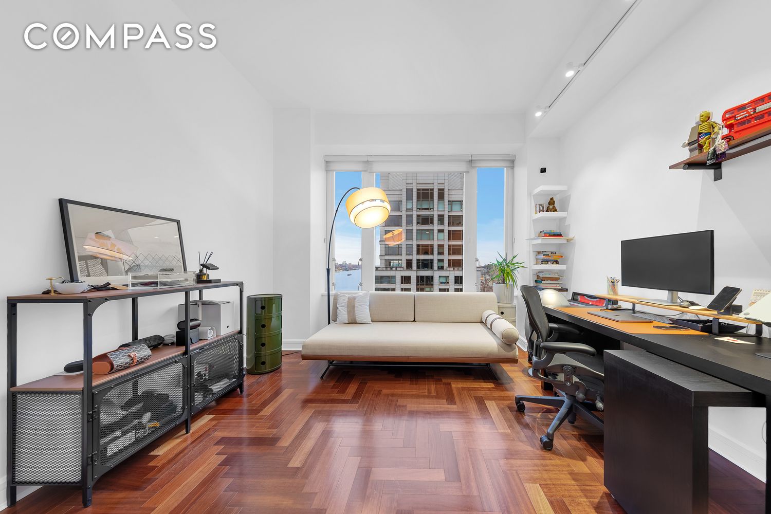 #8 photo, 220 Riverside Boulevard, Upper West Side , NY 10069