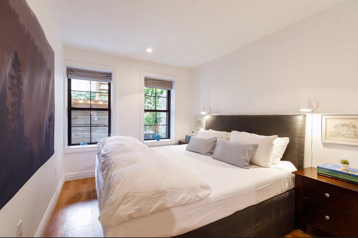 #11 photo, 29 FULTON Street, Fulton/Seaport , NY 10038