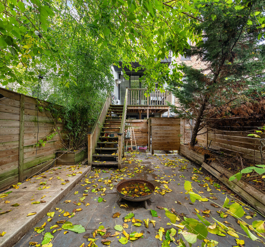 #14 photo, 29 FULTON Street, Fulton/Seaport , NY 10038