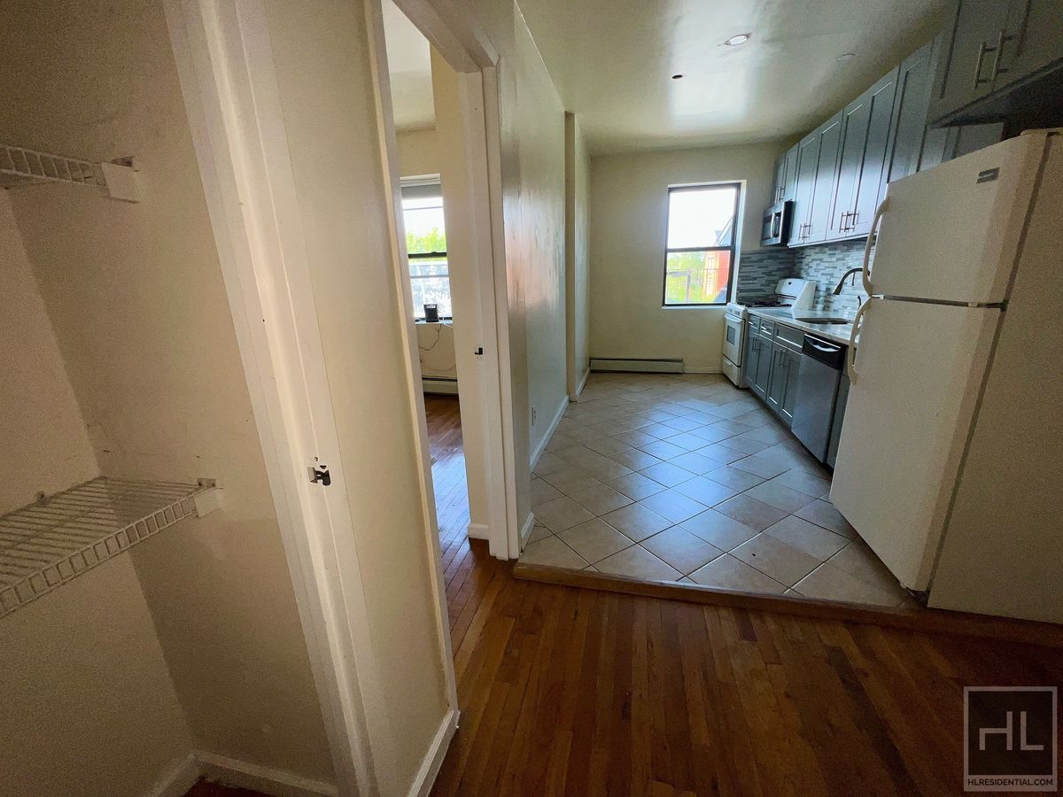 #4 photo, 1285 Fulton Street, Bedford-Stuyvesant , NY 11216