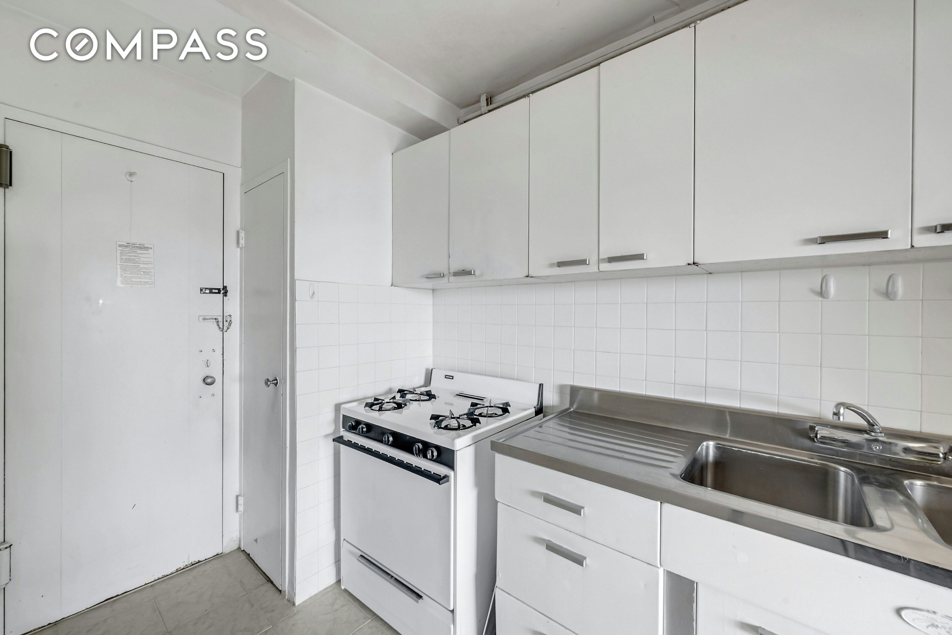 #10 photo, 1 Fordham Hill Oval, University Heights , NY 10468