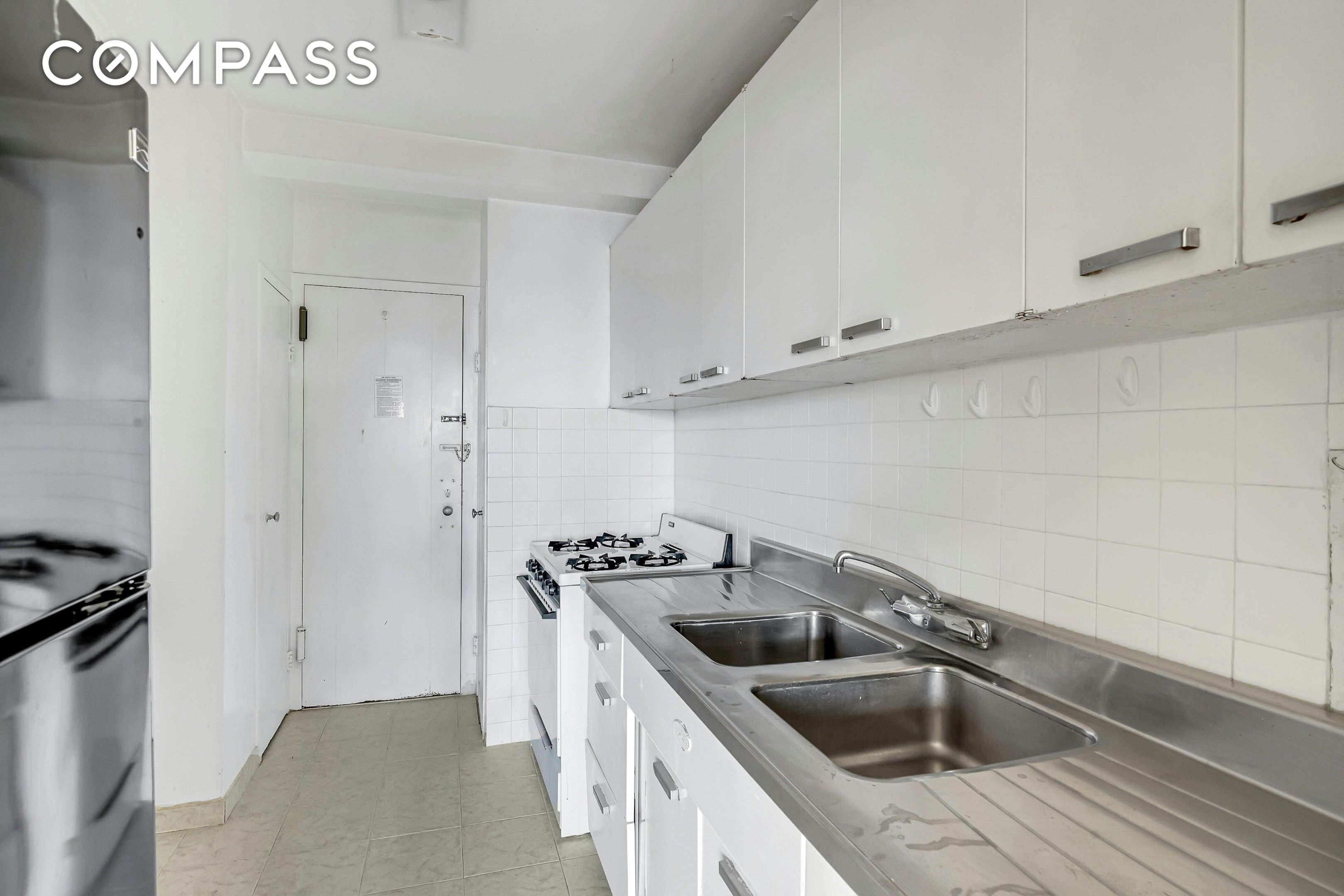 #8 photo, 1 Fordham Hill Oval, University Heights , NY 10468