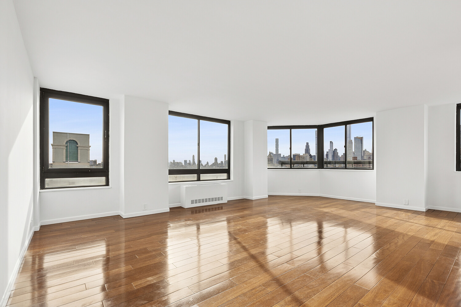 #3 photo, 225 W 83RD Street, Upper West Side , NY 10024