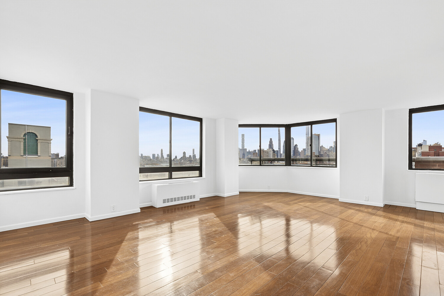 #6 photo, 225 W 83RD Street, Upper West Side , NY 10024