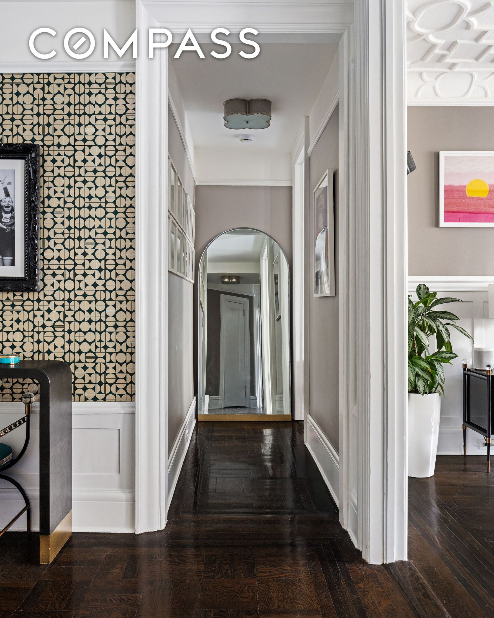 #15 photo, 200 W 54th Street, Theater District , NY 10019