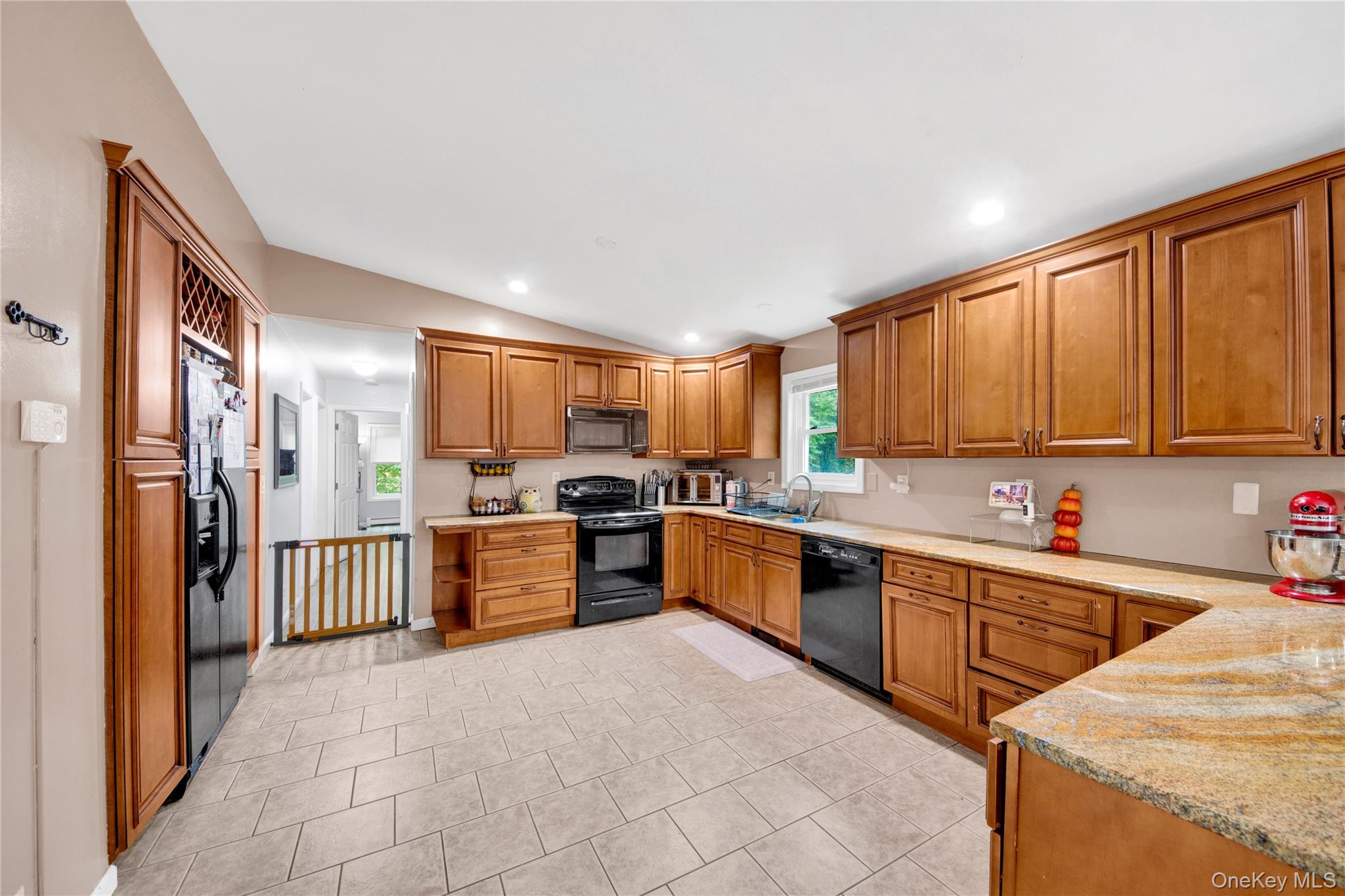 #13 photo, 241 Overlook Road, Poughkeepsie , NY 12603