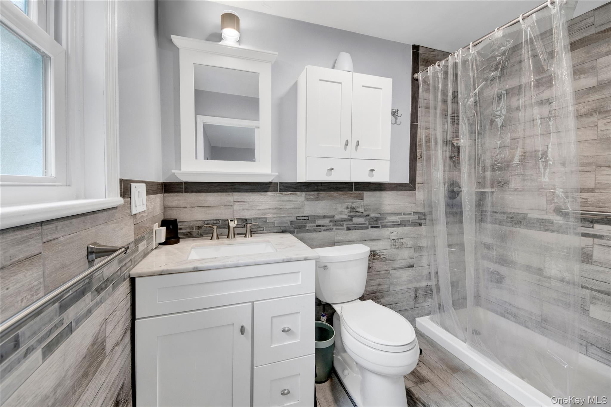 #17 photo, 241 Overlook Road, Poughkeepsie , NY 12603