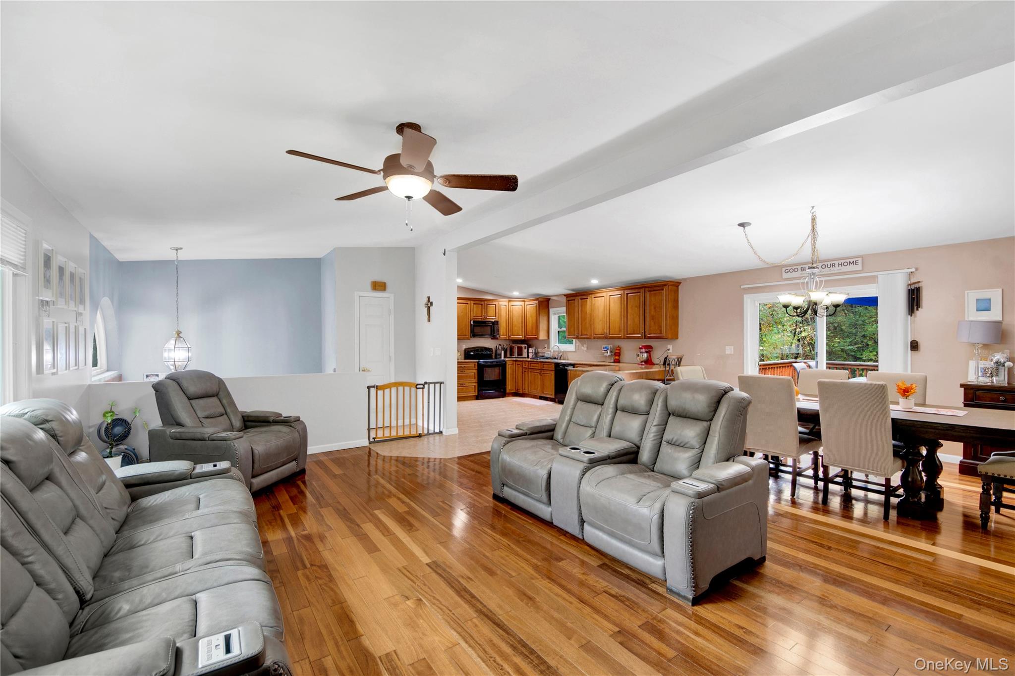 #7 photo, 241 Overlook Road, Poughkeepsie , NY 12603