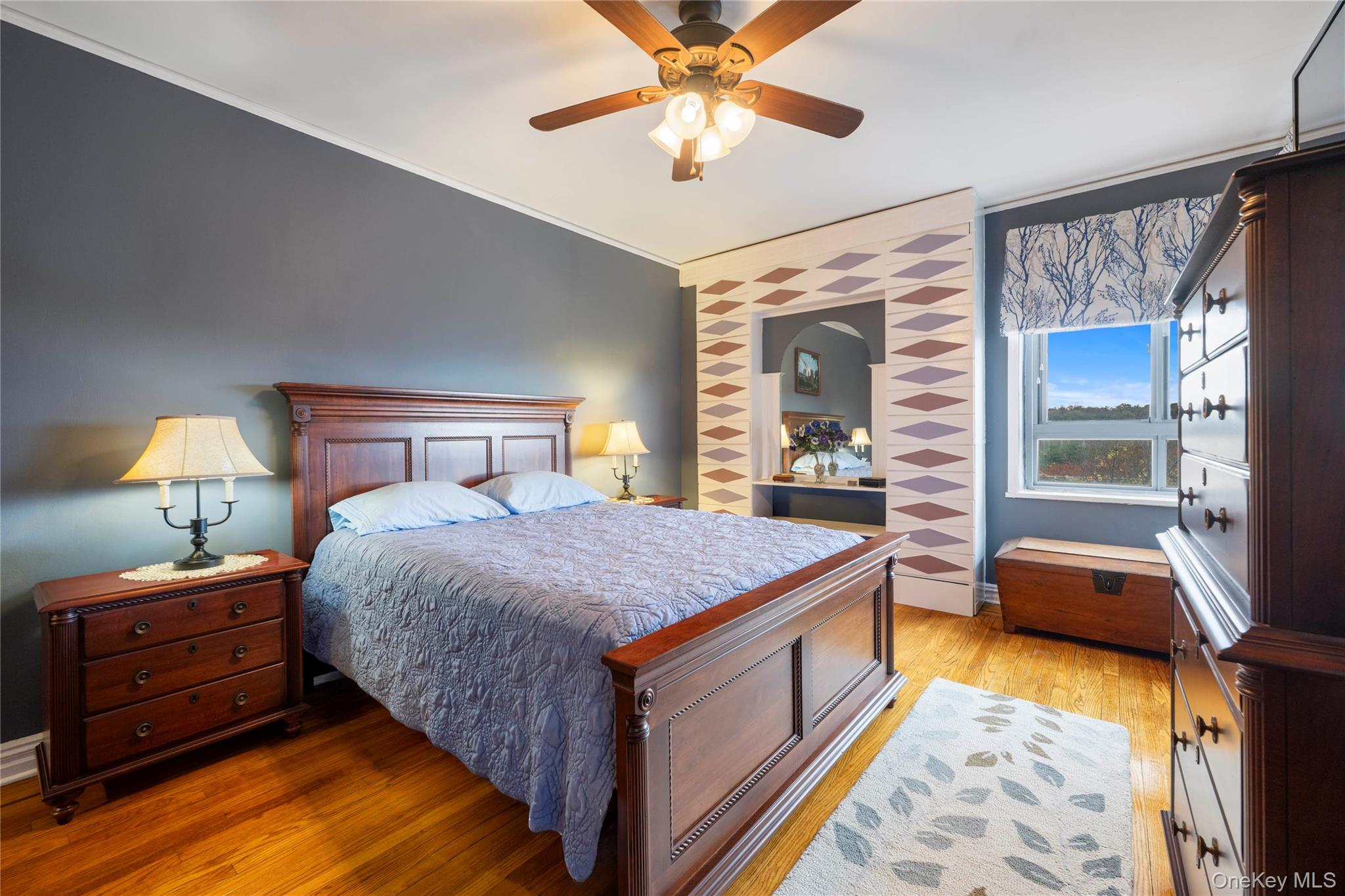 #10 photo, 4445 Post Road, Bronx , NY 10471