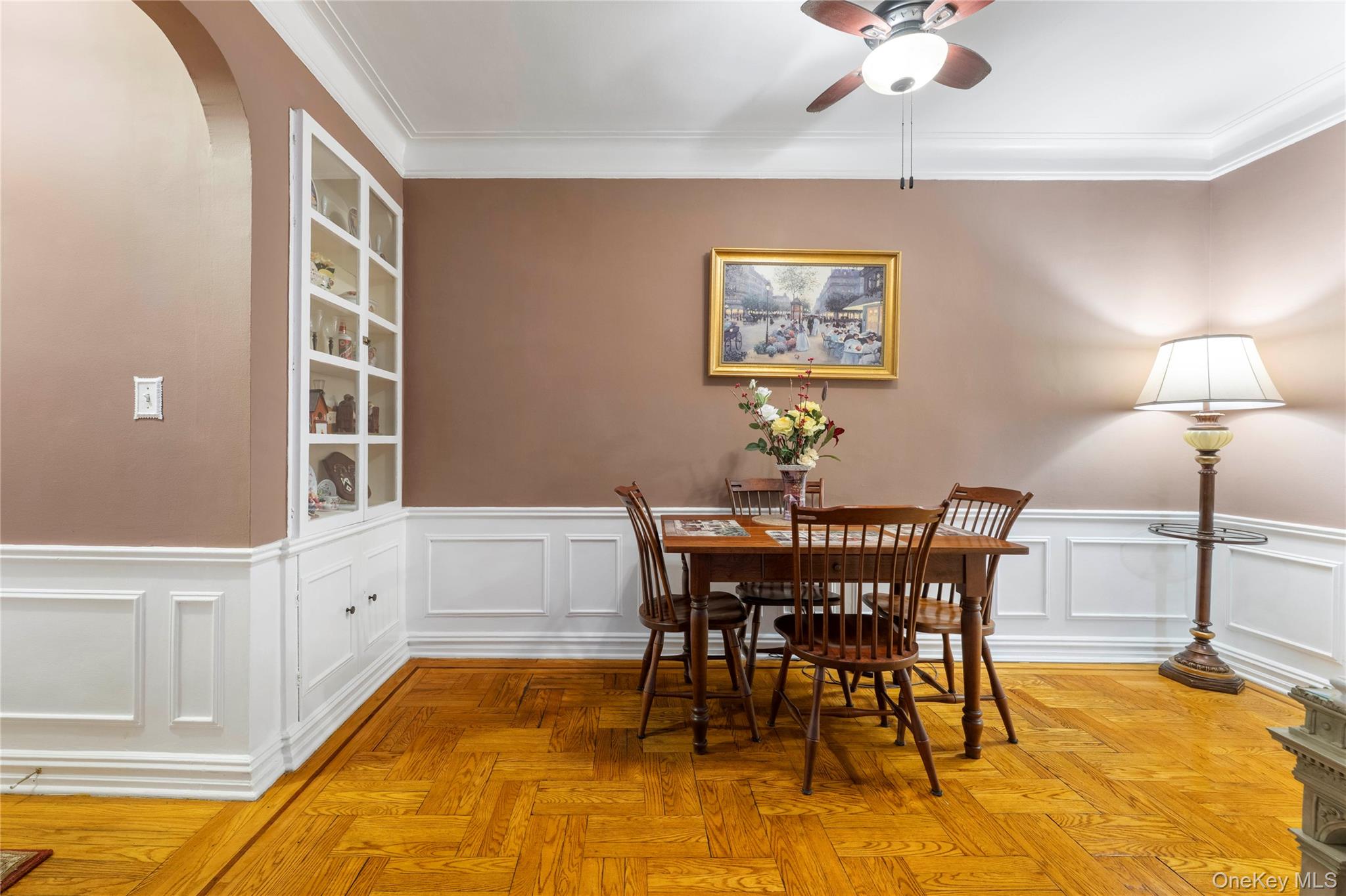 #7 photo, 4445 Post Road, Bronx , NY 10471