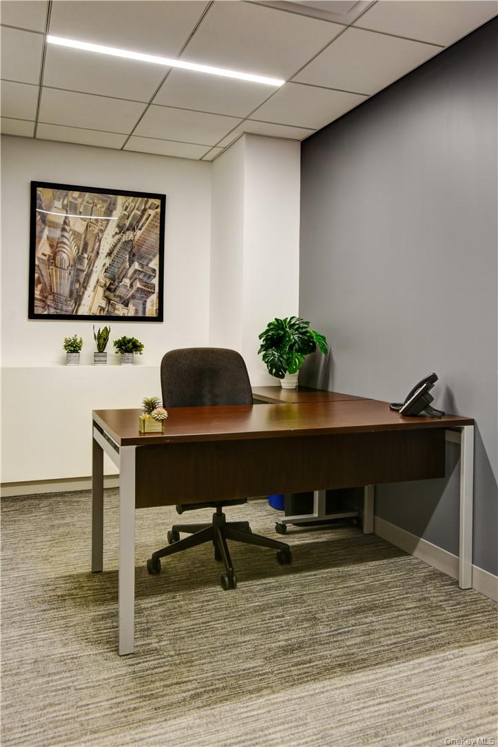 #14 photo, 420 E Lexington Avenue, New York (Manhattan) , NY 10170