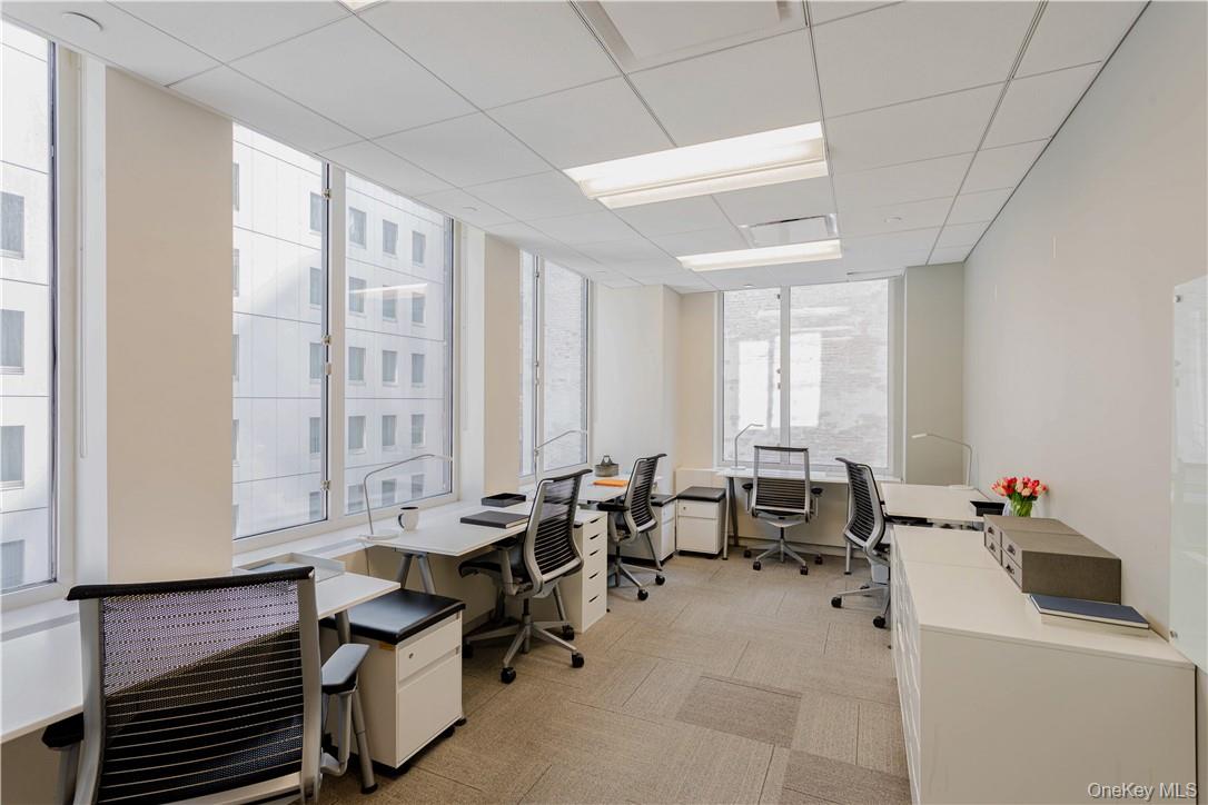 #4 photo, 1140 6th Avenue, New York (Manhattan) , NY 10036